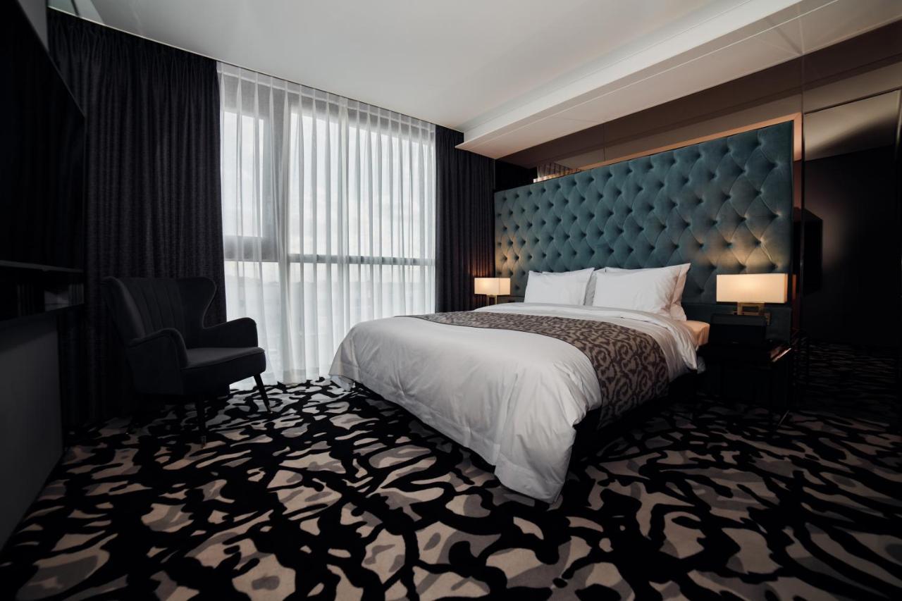 Best Louis Hamilton Hotel West Busan Buitenkant foto
