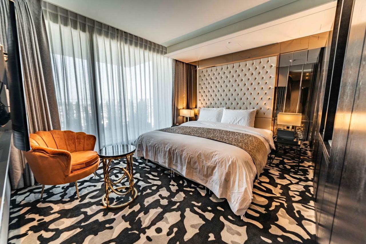 Best Louis Hamilton Hotel West Busan Buitenkant foto